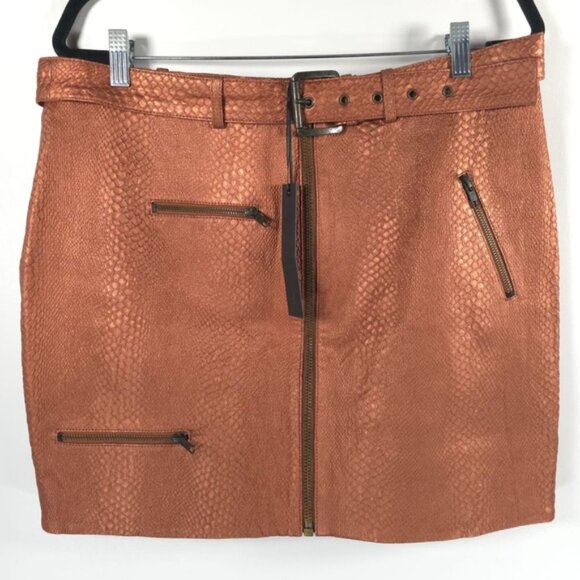NWT‎ HOUSE OF HARLOW x REVOLVE 100% LEATHER Full Zip Belt Mini Skirt Size XL
